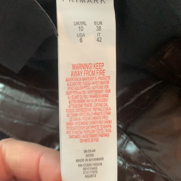 NWT brown wide leg pants! Brand new Sz 6. Not sure material but shiny - Picture 10 of 11